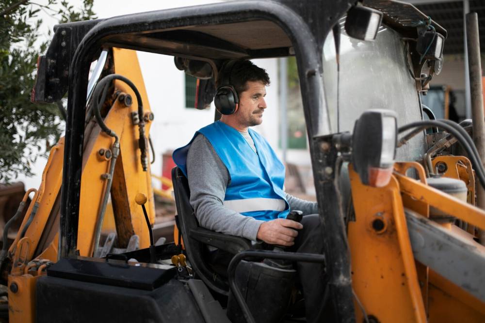 Conducteur(rice) d’engins agricoles (h/f) à Mano (40)